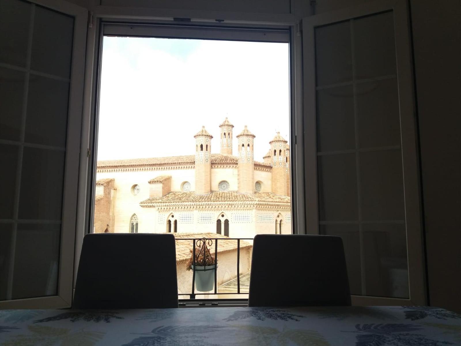 Mirador De Amantes - Vute-23-019